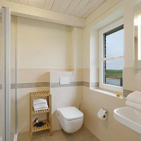 Hébergement de vacances 1 Bedroom Awesome In